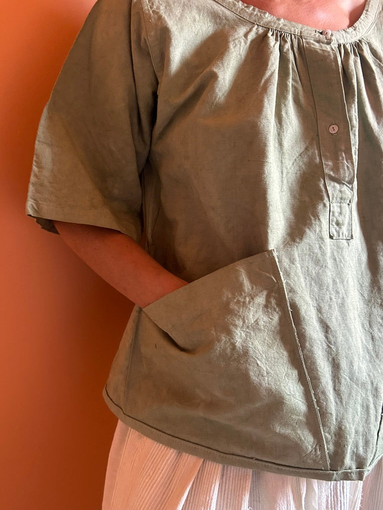 Studio Los Lin Green Linen Pocket Top