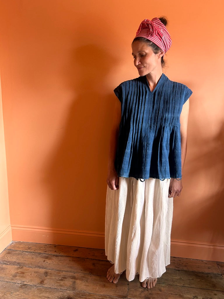 Iro Iro Happy Go Lucky Top / Indigo