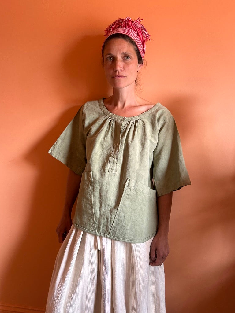 Studio Los Lin Green Linen Pocket Top