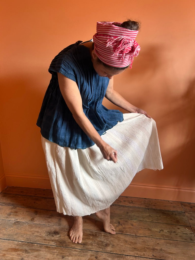 Iro Iro Drizzle Skirt / Ecru