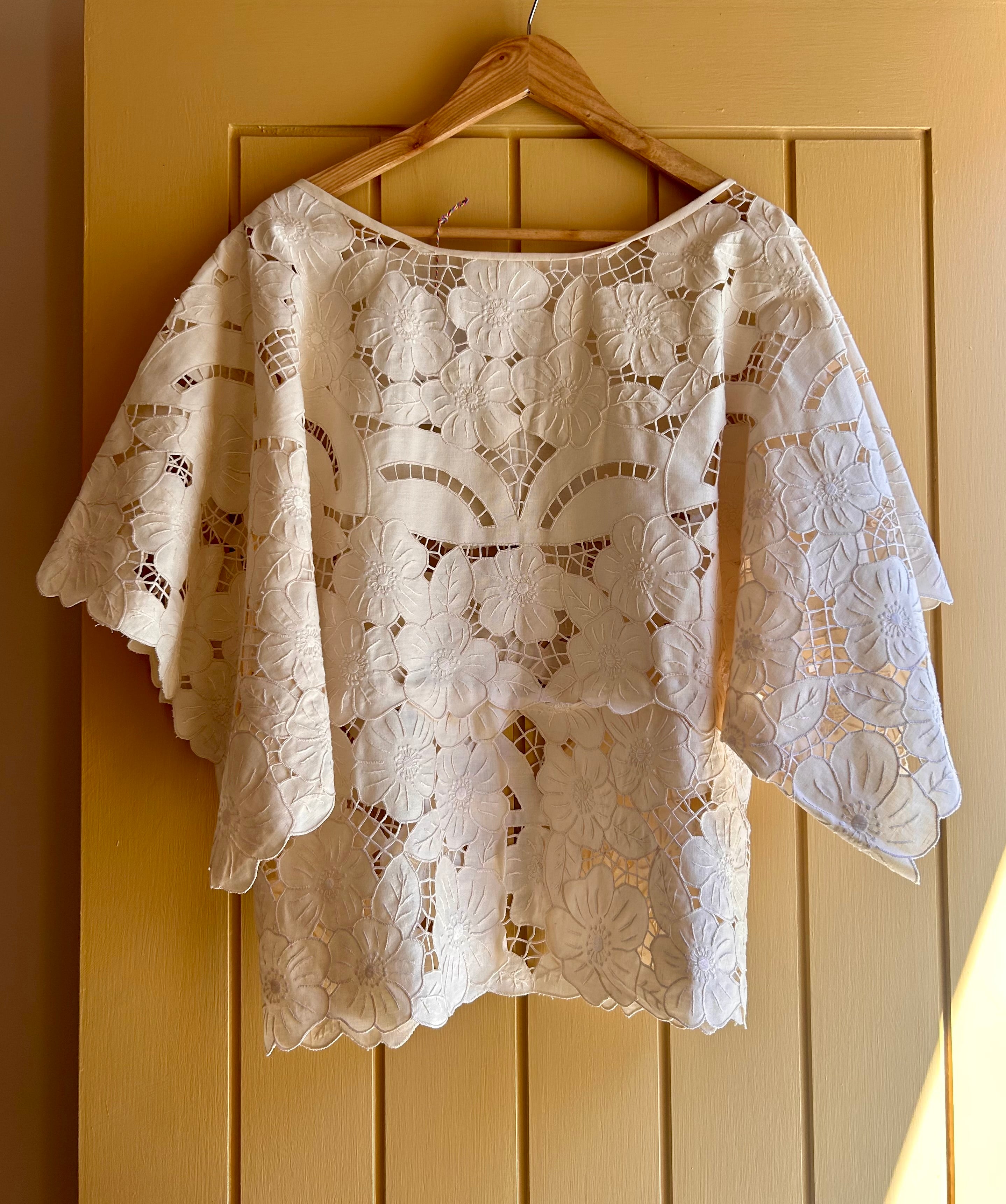 Studio Jos Lin Cream Cotton Embroidered Tunic