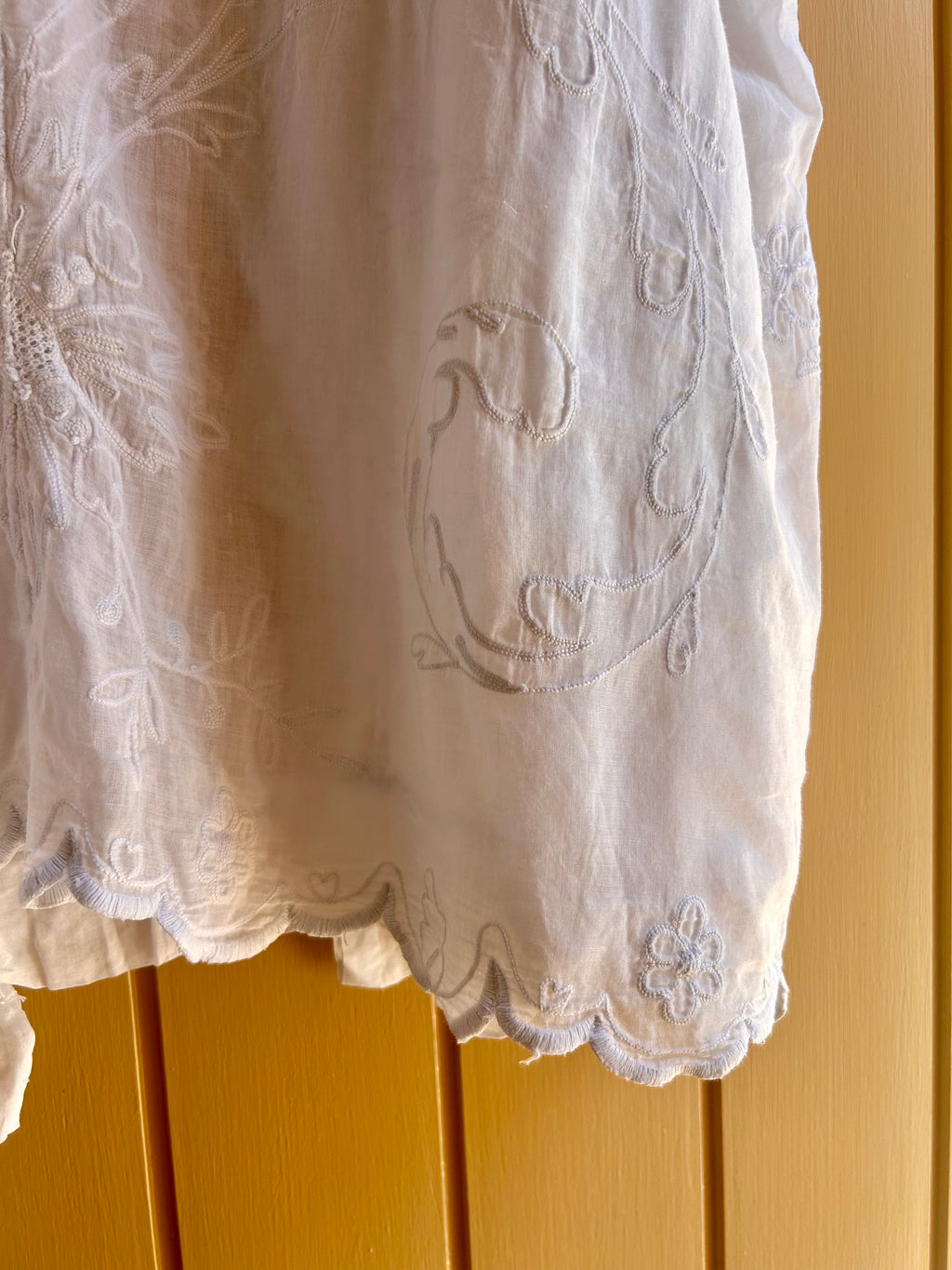 Studio Jos Lin White Cotton Gauze Embroidered Tunic
