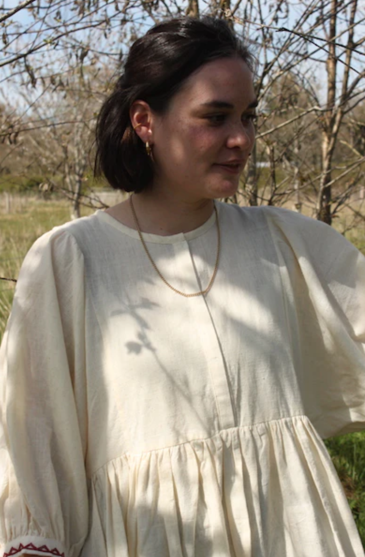 Nona Wear Jennifer Smock Dress / Natural/Red