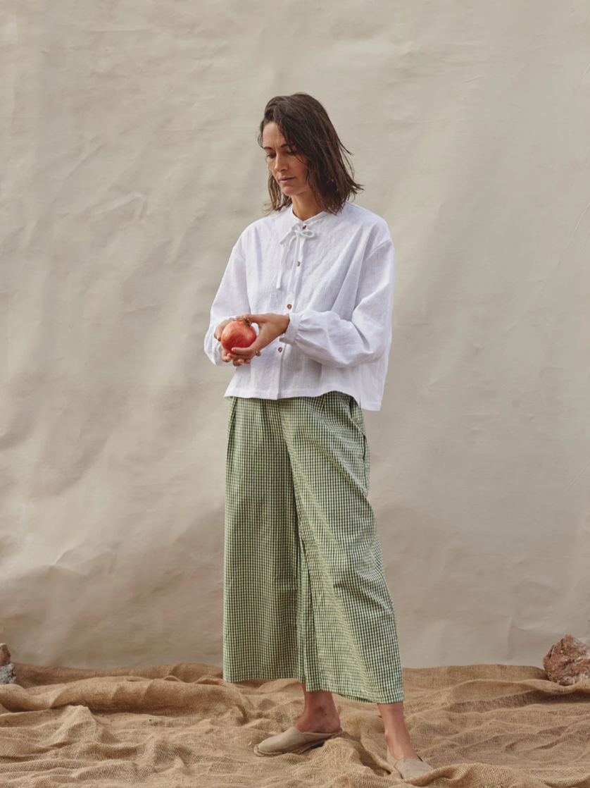 Kaely Russell - Tie shirt /white