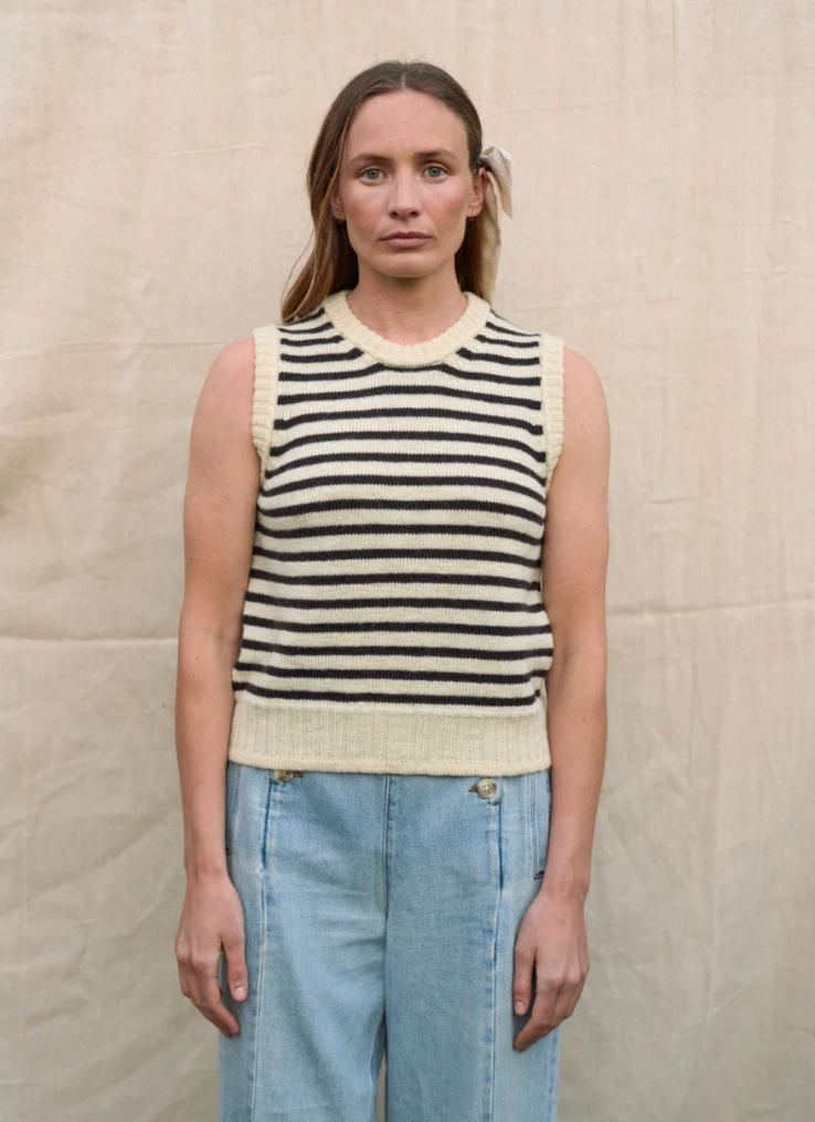 Herd Ingleton Vest / Ecru & Dark Chocolate Stripe