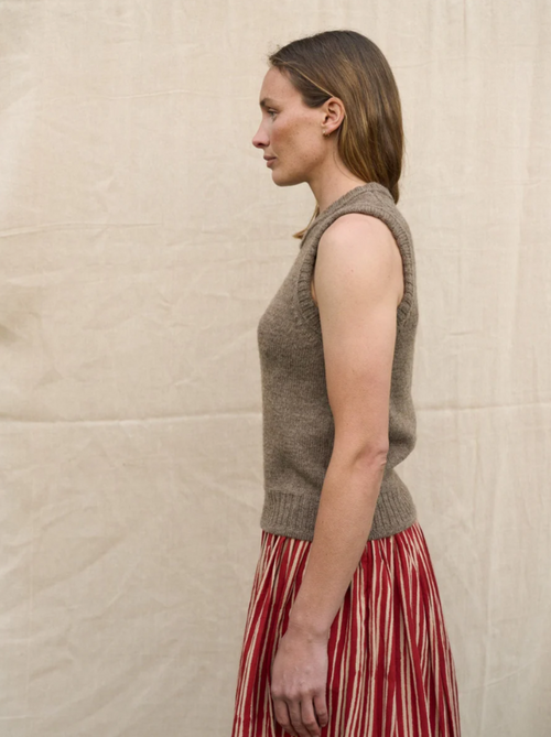 Herd Ingleton Vest / Loam
