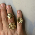 House of Aquila Lovers Kiss Brass Ring