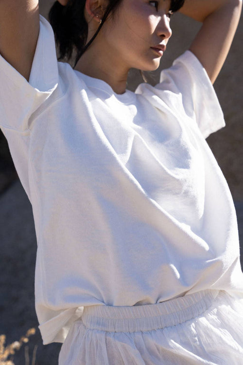 A Perfect Nomad Organic Cotton T-shirt / White